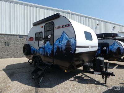 2026 MODERN BUGGY BB14 — front three-quarter view