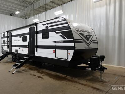 2026 GRAND DESIGN 325BHT — front three-quarter view