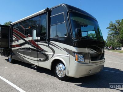 2013 THOR 36FD — front three-quarter view