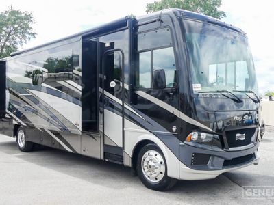 2020 NEWMAR 3626-4S — front three-quarter view