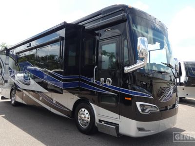 2019 TIFFIN 40AP — front three-quarter view