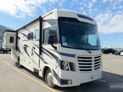 2021 FOREST RIVER 30DS — front three-quarter view