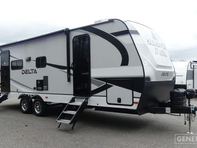 2025 ALLIANCE 252RL — front three-quarter view