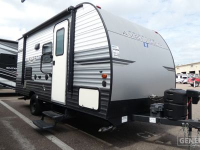 2020 PRIME TIME 16BH — front three-quarter view