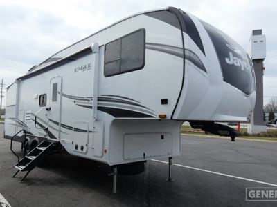 2021 JAYCO 29.5BHDS — front three-quarter view