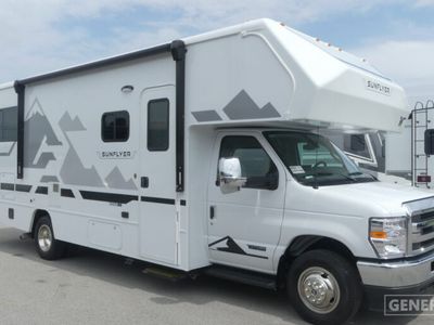 2027 WINNEBAGO 24GG — front three-quarter view