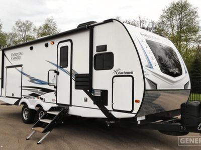 2021 COACHMEN 259FKDS — front three-quarter view