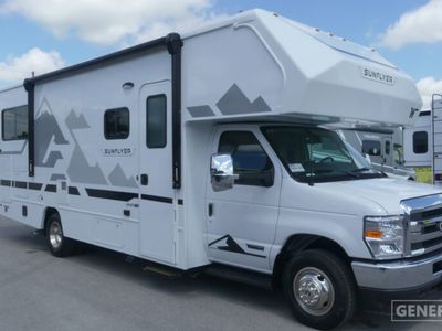 2027 WINNEBAGO 24GG — front three-quarter view