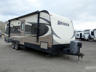 2015 PRIME TIME 26BH — front three-quarter view