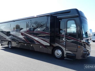2018 FLEETWOOD 40G — front three-quarter view
