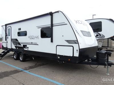 2023 DUTCHMEN 250BHSL — front three-quarter view