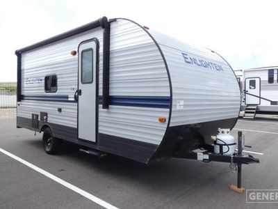 2022 GULF STREAM 18BH — front three-quarter view