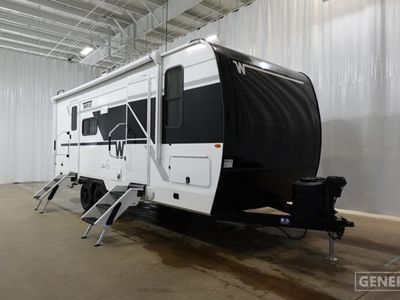 2026 WINNEBAGO 22RBS — front three-quarter view