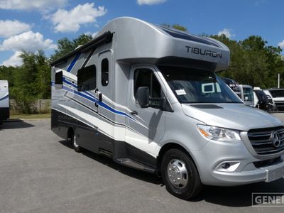 2024 THOR 24XL — front three-quarter view