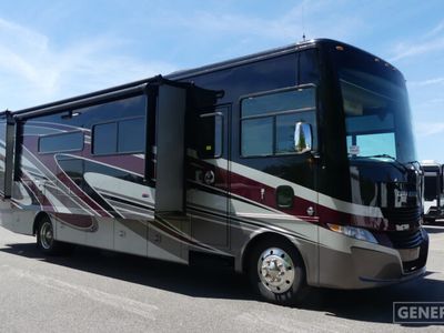 2020 TIFFIN 34PA — front three-quarter view