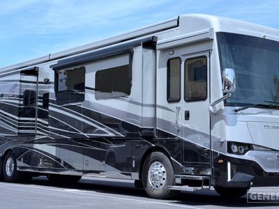 2023 NEWMAR 4370 — front three-quarter view
