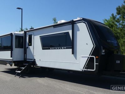 2026 BRINKLEY 310 AIR — front three-quarter view