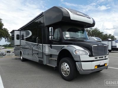 2019 DYNAMAX 37RB — front three-quarter view