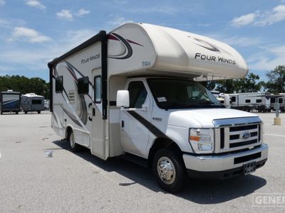 2020 THOR 22E — front three-quarter view