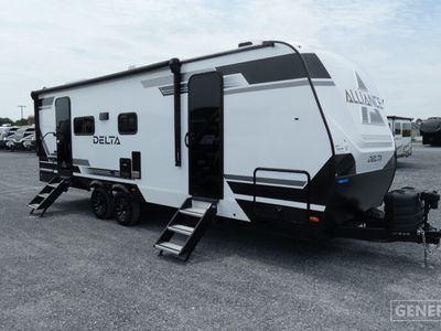 2026 ALLIANCE 252RL — front three-quarter view