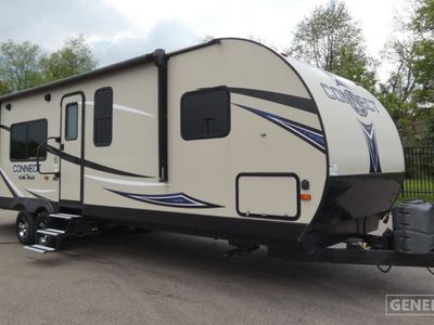 2018 KZ C312RKK — front three-quarter view