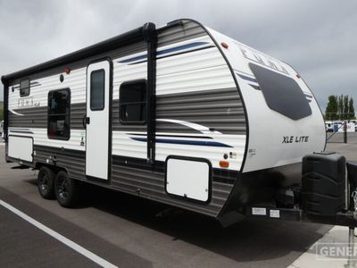 2022 PALOMINO 22RBC — front three-quarter view