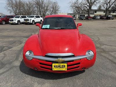 2004 Chevrolet SSR — rear three-quarter view