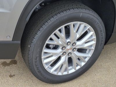 2026 GMC Acadia — detail view