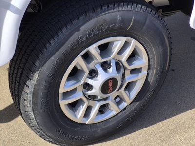 2026 GMC Sierra 2500 HD — detail view