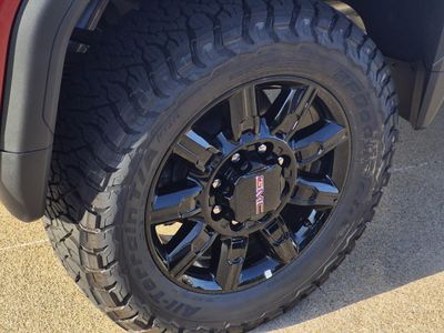 2026 GMC Sierra 2500 HD — detail view