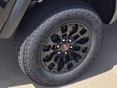 2026 GMC Canyon — detail view
