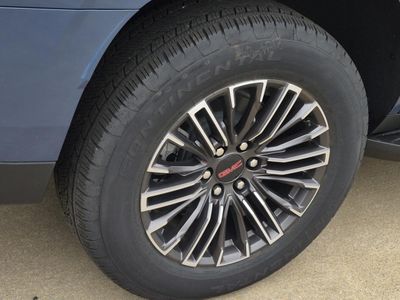 2026 GMC Yukon — detail view