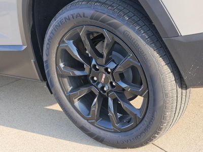 2027 GMC Terrain — detail view