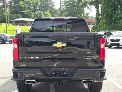 2022 Chevrolet Silverado 1500 LTD — interior view