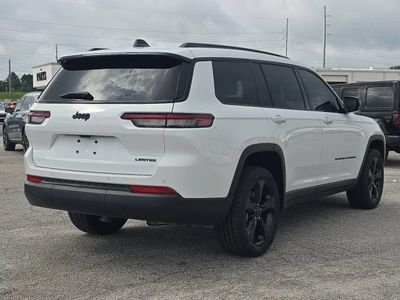 2025 Jeep Grand Cherokee L — detail view