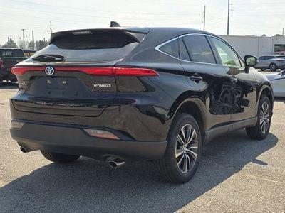 2022 Toyota Venza — detail view