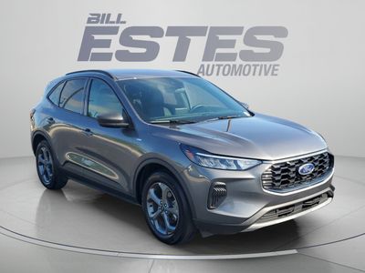 2025 Ford Escape — detail view