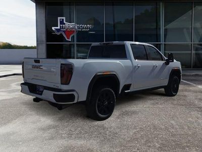 2026 GMC Sierra 2500 HD — detail view