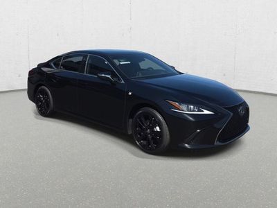 2025 Lexus ES — rear three-quarter view