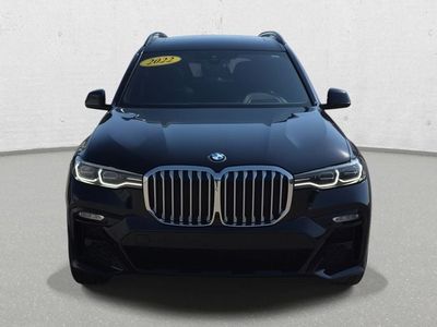 2022 BMW X7 — side profile view