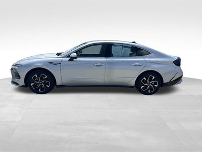 2025 Hyundai Sonata — side profile view