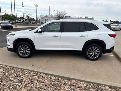 2025 Buick Enclave — side profile view