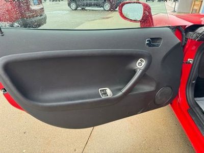 2006 Pontiac Solstice — detail view
