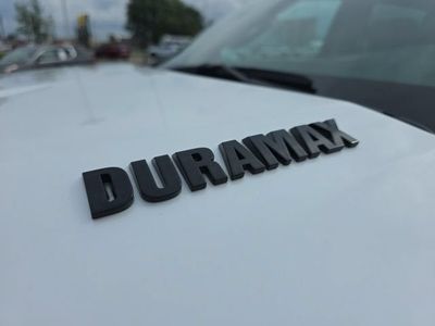 2025 Chevrolet Silverado 1500 — detail view