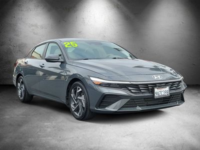 2025 Hyundai Elantra — side profile view