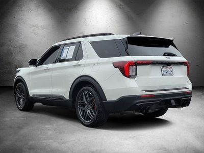 2025 Ford Explorer — interior view