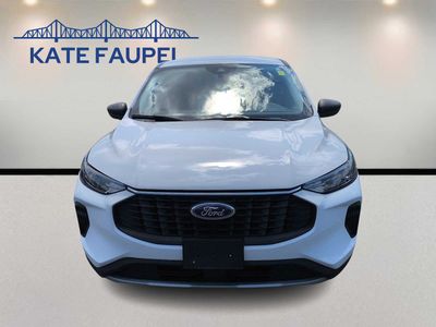 2025 Ford Escape — side profile view
