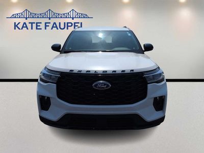 2025 Ford Explorer — side profile view