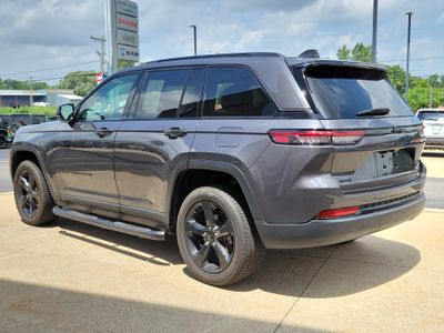 2024 Jeep Grand Cherokee — rear three-quarter view