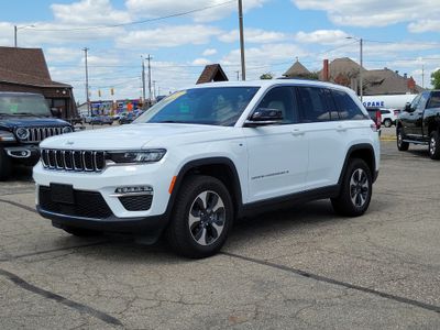 2022 Jeep Grand Cherokee 4xe — side profile view
